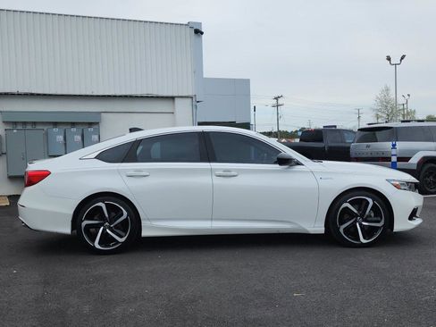 Used 2022 Honda Accord Sport image 6