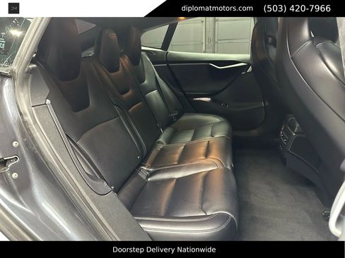 Used 2018 Tesla Model S P100D image 20