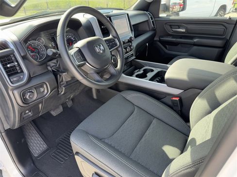 New 2025 RAM 1500 HFE image 9