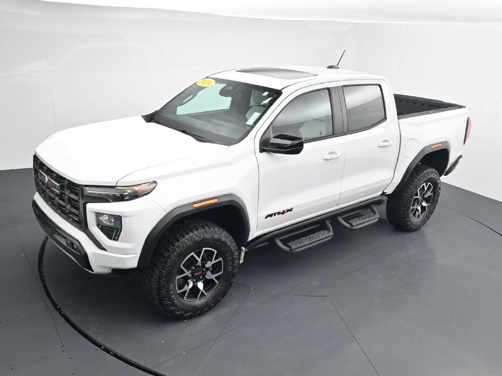 Used 2024 GMC Canyon AT4X AWD/4WD image 26