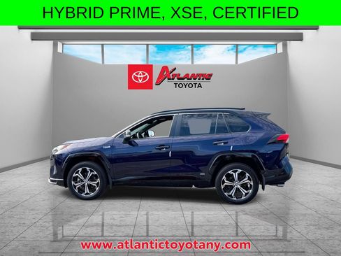 Certified 2024 Toyota RAV4 XSE w/ Weather Package AWD/4WD image 5