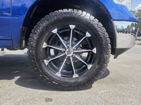 Used 2017 RAM 1500 Big Horn AWD/4WD image 23