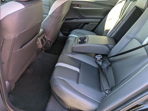 Used 2025 Toyota Camry SE image 28