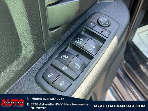 Used 2017 RAM 1500 Express AWD/4WD image 20