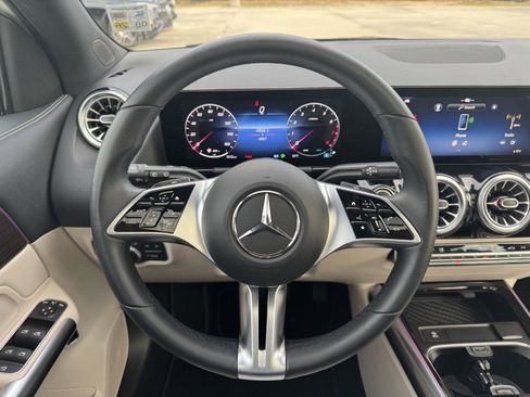 Certified 2026 Mercedes-Benz GLA 250 GLA 250 image 10