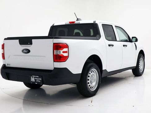 New 2025 Ford Maverick XL w/ Equipment Group 101A image 10