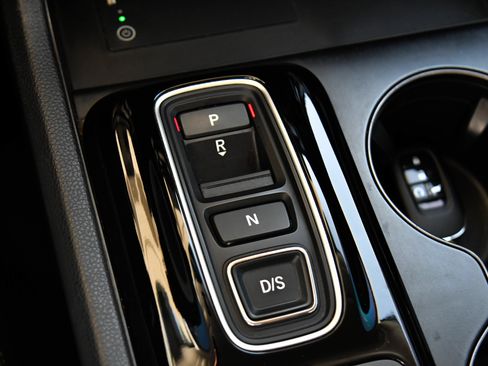 Used 2024 Honda Pilot EX-L image 29