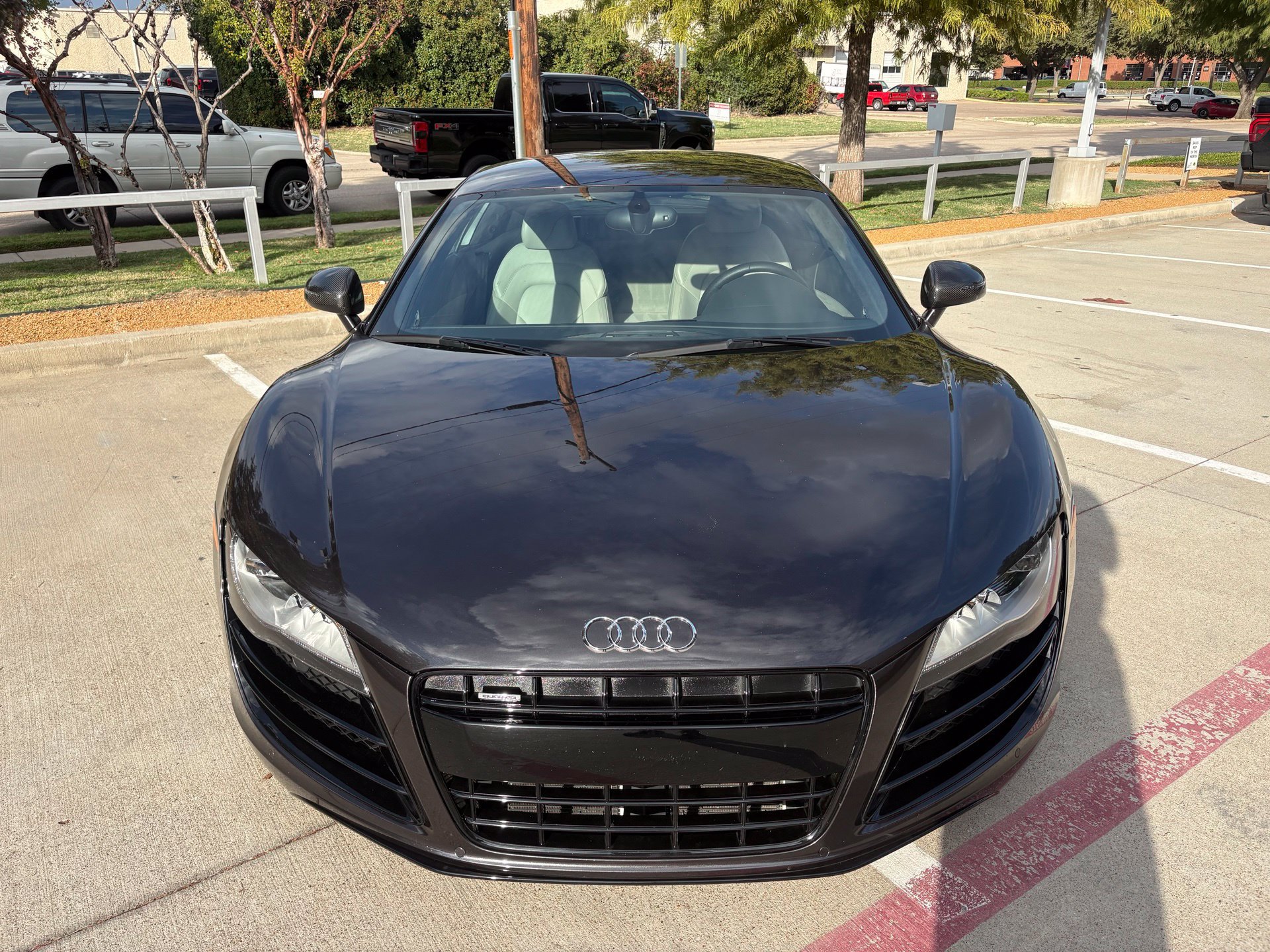 Used 2012 Audi R8 V10 AWD/4WD image 2
