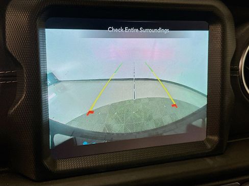 Used 2022 Jeep Wrangler Sahara w/ Cold Weather Group image 23