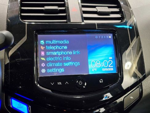 Used 2015 Chevrolet Spark LT image 13