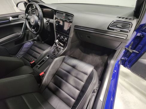 Used 2019 Volkswagen Golf R 4-Door image 11