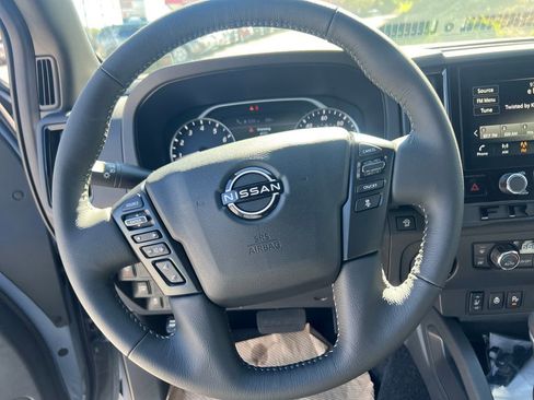 New 2026 Nissan Frontier SV w/ SV Convenience Package image 15