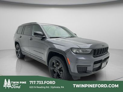 Used 2023 Jeep Grand Cherokee L Laredo