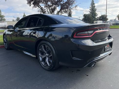 Used 2019 Dodge Charger R/T w/ Plus Group image 10