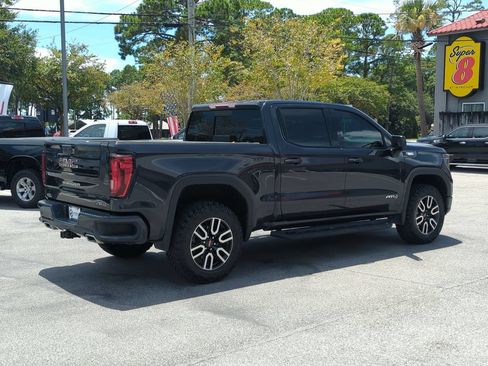 Used 2023 GMC Sierra 1500 AT4 w/ AT4 Premium Package AWD/4WD image 6