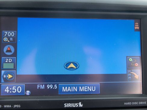 Used 2013 Chrysler Town & Country Touring FWD image 35