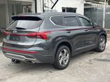 Used 2023 Hyundai Santa Fe SE image 5
