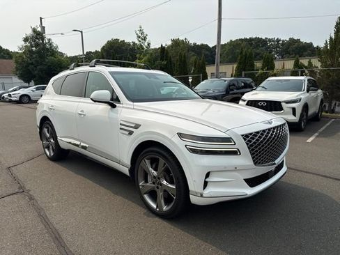 Used 2022 Genesis GV80 2.5T w/ Prestige Package 04 AWD/4WD image 2