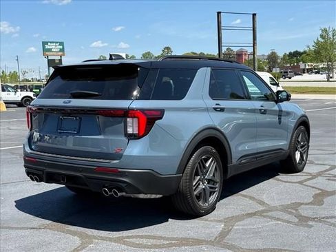 Used 2025 Ford Explorer ST w/ Sun And Sound Package AWD/4WD image 4