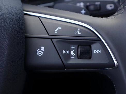 Used 2023 Audi Q5 2.0T Premium w/ Convenience Package image 21