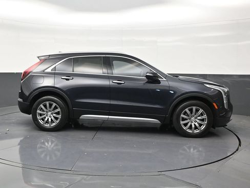 Used 2023 Cadillac XT4 Premium Luxury FWD image 6
