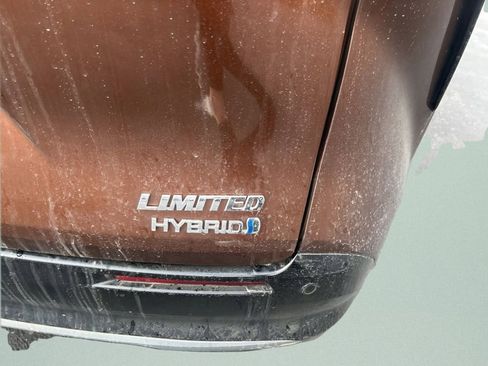 Certified 2021 Toyota Sienna Limited image 15