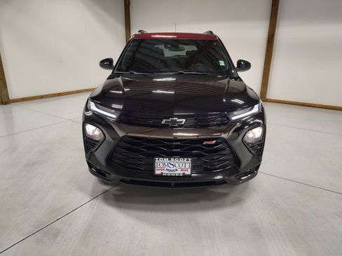 Used 2022 Chevrolet TrailBlazer RS image 3