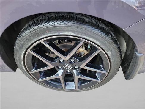 Used 2024 Honda Civic Sport Touring image 11