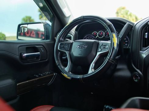 Used 2019 Chevrolet Silverado 1500 RST w/ All-Star Edition RWD image 22