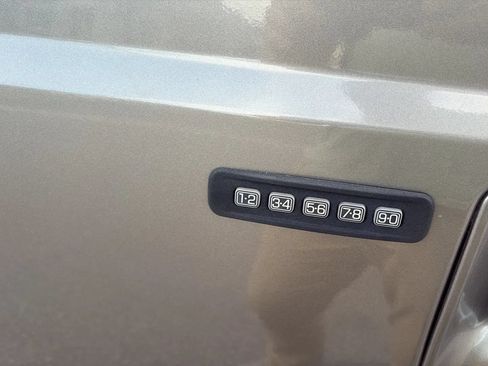 Used 2005 Ford Excursion Limited AWD/4WD image 15