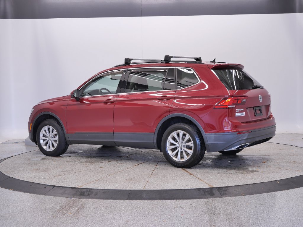 Used 2019 Volkswagen Tiguan SE w/ Panoramic Sunroof Package AWD/4WD image 3