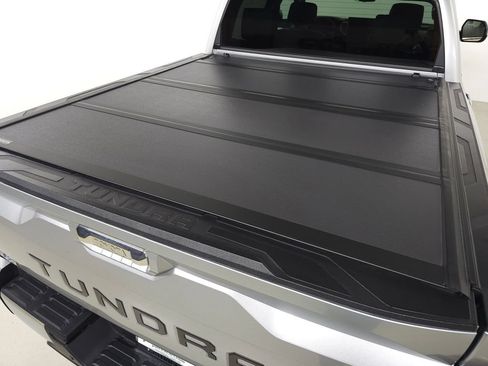 Used 2024 Toyota Tundra Limited AWD/4WD image 6