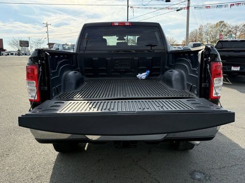 Used 2019 RAM 2500 Big Horn image 5