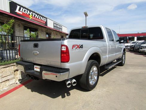 Used 2012 Ford F250 Lariat w/ Lariat Ultimate Pkg image 4