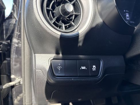 Used 2019 Kia Forte LXS image 35