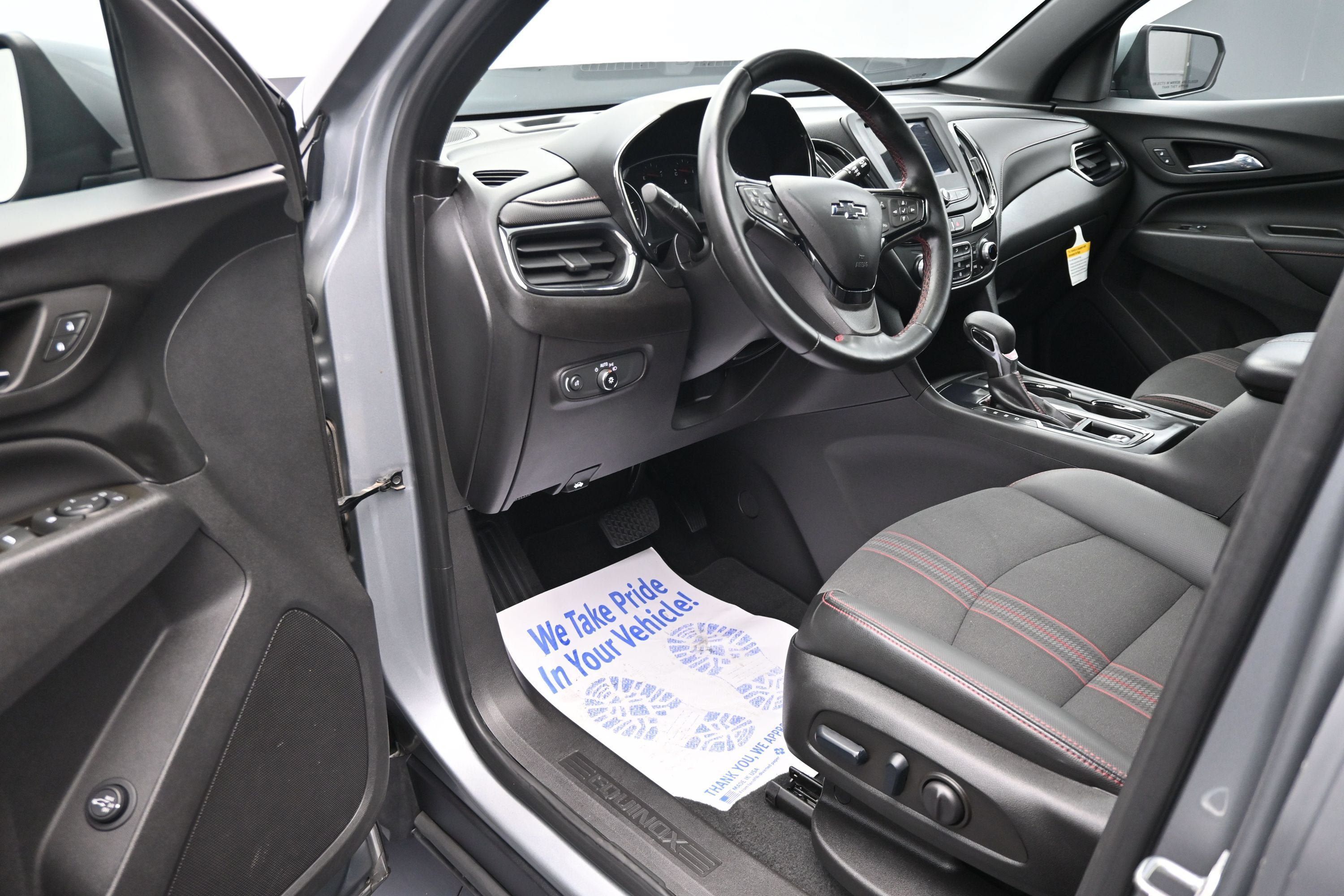 Certified 2023 Chevrolet Equinox RS FWD image 10