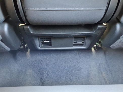 Used 2020 Chevrolet Silverado 1500 LT w/ Trailering Package image 21