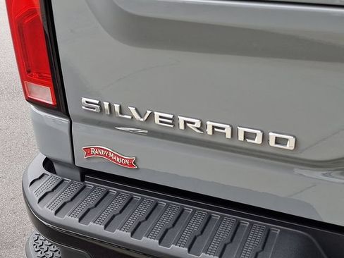Used 2025 Chevrolet Silverado 2500 ZR2 w/ Technology Package AWD/4WD image 25