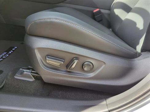 New 2025 Toyota Crown Signia image 13