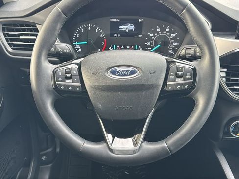 Certified 2022 Ford Escape SEL image 10