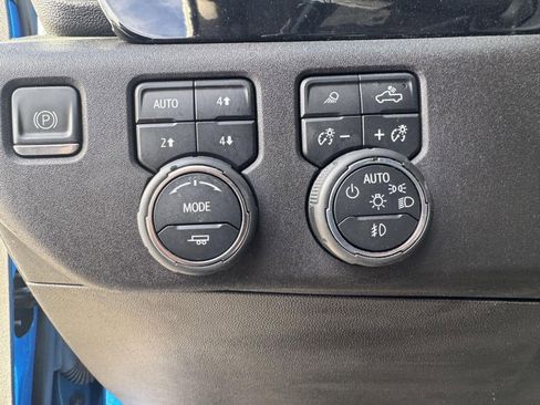 Used 2022 Chevrolet Silverado 1500 LTZ image 14