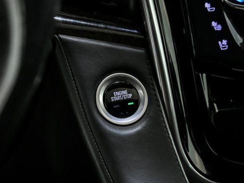 Used 2019 Cadillac Escalade ESV Platinum image 22