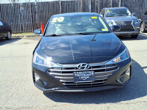 Used 2020 Hyundai Elantra Value Edition w/ Winter Weather Package image 2