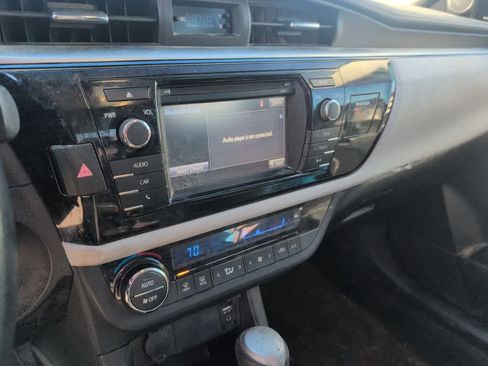 Used 2016 Toyota Corolla LE image 10