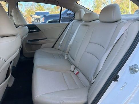 Used 2014 Honda Accord EX-L image 19