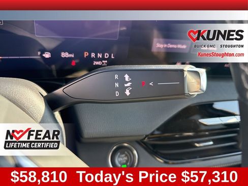 New 2026 Buick Enclave Sport Touring w/ Power Package image 32