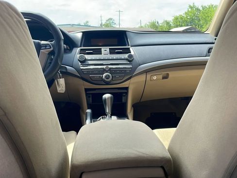 Used 2012 Honda Accord LX image 14