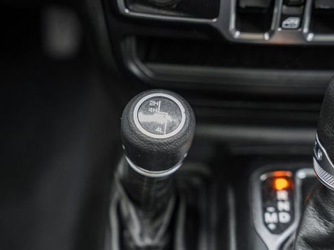 Used 2021 Jeep Wrangler Unlimited Sport image 24