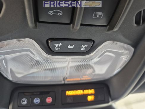 Used 2023 Chevrolet TrailBlazer RS w/ Sun and Liftgate Package image 26