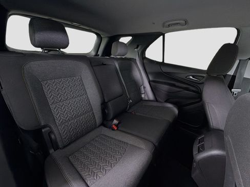 Used 2024 Chevrolet Equinox LT w/ LPO, Floor Liner Package FWD image 30